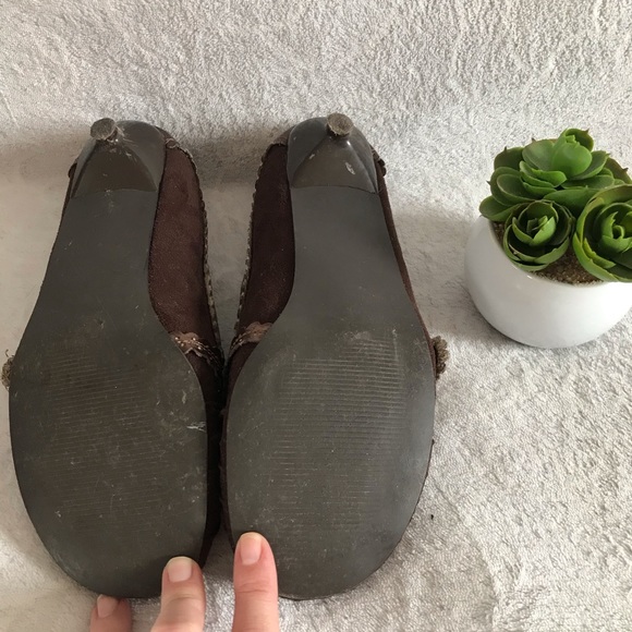 Women’s Flats - Picture 3 of 4